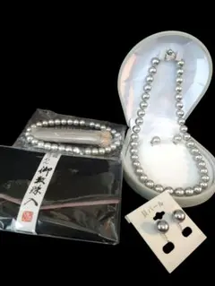 新品　パール　ネックレス　ピアス　イヤリング　数珠　ケース　数珠入れ　グレー