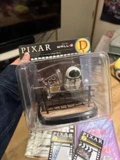 happyくじ　PIXAR WALL-E フィギュアセット