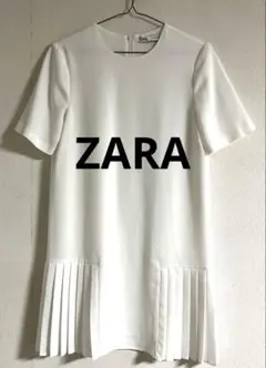 値下げ！ZARA 美品プリーツ半袖白ワンピース