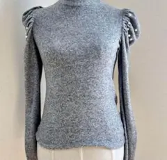 Zara パール付きパフスリーブタートルニット
