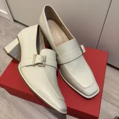 美品】BALLY Janelle ローファー ホワイト 本革 ブロックヒール - メルカリ