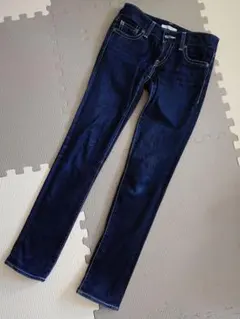 Item thumbnail for item 51397fcc-fbed-4307-b9af-24a748f3acce