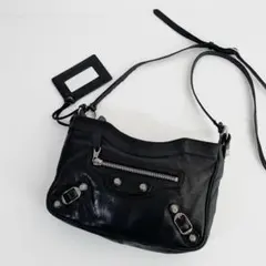 ショルダーバッグ 斜めがけ