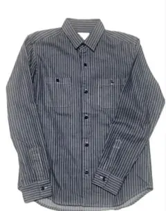 ストライプ長袖シャツ　Mサイズ
