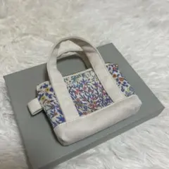 Item thumbnail for item 6524248f-d292-4ad8-8fbf-402ea58828a5