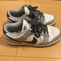 NIKE Nike Dunk Low Light Smoke Greyのサムネイル