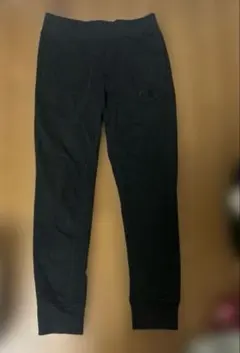 CHAMPIONS チャンピオン　黒スウェットパンツ