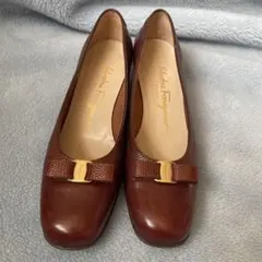 フェラガモ Ferragamo リボンパンプスレザー 23.5-24cm61/2