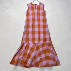 Item thumbnail for item e3fbee48-1e71-4aba-9425-dcf57507b395