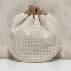 オールドローズとアイボリーギンガムチェック ミニ まんまる 巾着　ハンドメイド