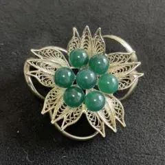 【14】緑玉ブローチ　燻し銀な色味　レトロ　ヴィンテージ