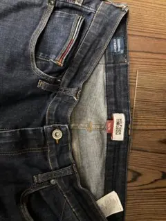 Tommyストレートジーンズ サイズ36/32