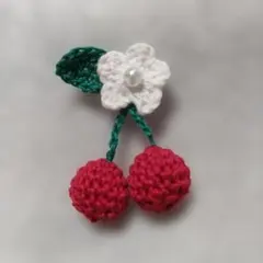さくらんぼ♪チェリー♪ブローチ♪ハンドメイド