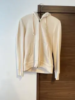 ⭐︎【美品】UNIQLO 裏ボアパーカーSサイズ⭐︎のサムネイル