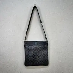 COACH（コーチ）シグネチャー柄 レザーショルダーバッグ ブラック