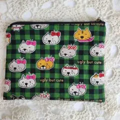 マチポーチ フラットポーチ BIG猫＆チェック猫 緑 マチポーチ BIG猫＆チェック猫 赤☆フラットポーチ BIG猫＆チェック猫
