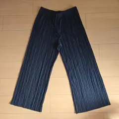 美品 UNIQLO ユニクロ XL プリーツパンツ ネイビー