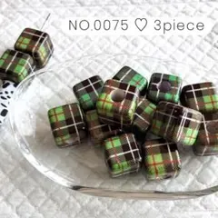 NO.0075 アクリルビーズ