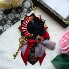 e284　黒　ブラック　赤　レッド　灰色　ロゼット　痛バ　痛ロゼット