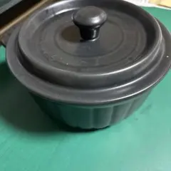 サンエフ健康陶器 (現在廃盤品) 超耐熱 ココットレーゼ ブラック 重ね