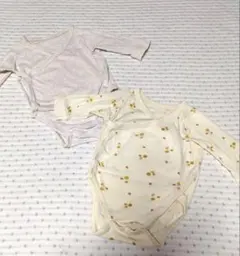 ユニクロ　ボディ肌着　長袖　2枚セット