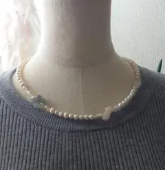 淡水パール天然石の　デザインネックレス 鳥とリボン、薔薇モチーフ