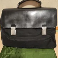 PRADA プラダ ナイロン ビジネスバッグ ブリーフケースのサムネイル