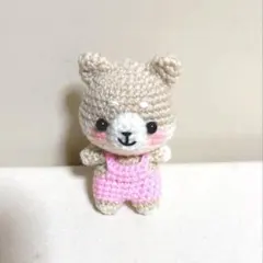 h*o様 あみぐるみ　柴犬 モカカラー × いちごミルクサロペット 手のひらサイ あみぐるみ 柴犬 もかしば × いちごミルクサロペット 手のひらサイズ