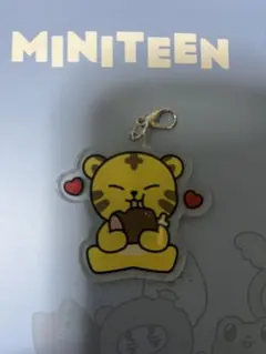 SEVENTEEN MINITEEN ミニティーン ホシ　タムタム　チャーム