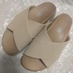 サイドロゴ 厚底クロスサンダル