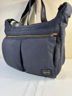 Item thumbnail for item 60b8b8be-0bad-4eef-bb22-8394b534054d