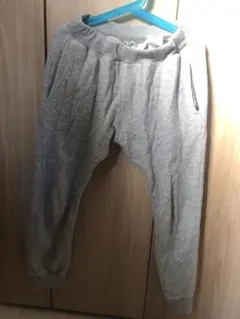 グレー スウェット 長ズボン バックポケット付き　ブリーズ　130 パジャマ