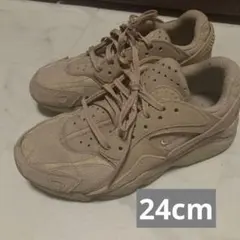 nike スニーカー24