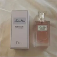 ミス ディオール シルキー ボディ ミスト 100ml