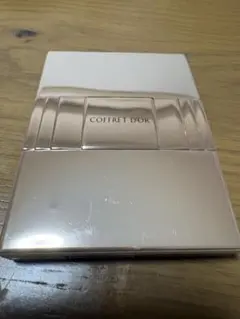 COFFRET D'OR ミステリアスフォースアイズ 01 ゴールデンモダンのサムネイル