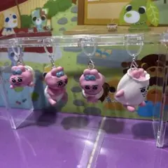 おぱんちゅキャラクター目印キーホルダー4個セット