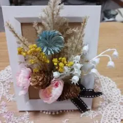 フレームフラワー、アレンジ