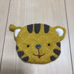 Item thumbnail for item 2d846a79-5a09-4d95-b815-2e1bd4b231c8