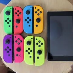 【ジャンク品】 ニンテンドースイッチ本体（動作に異常なし）、ジョイコン8個セット