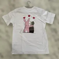 ユニクロ　カウズ+ウォーホル　Tシャツ　Mサイズ KAWS UT うさぎのサムネイル