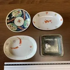 和風デザインのバラ小皿セット　4枚