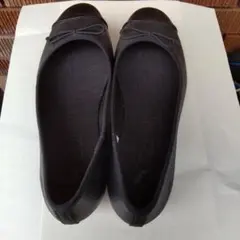 PUMAのSOFTFOAM　ローヒール　パンプスのサムネイル