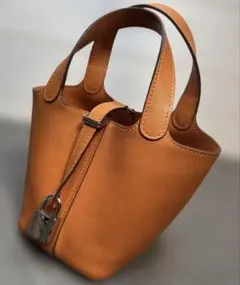 Item thumbnail for item d70f60fa-93e9-4f54-b9c4-f31a3cb510ec