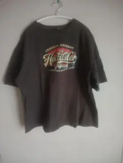 SHEIN 　Tシャツ　ブラウンのサムネイル