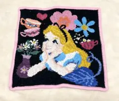 FEILER ディズニーコラボ不思議の国のアリス　シュニール織ハンカチ　used