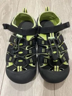 Item thumbnail for item 4f90103b-dda8-4fb8-a523-a61cd4945e8f