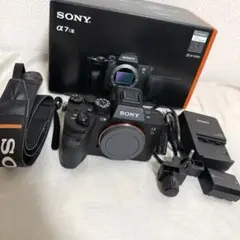 SONY α7V 本体 SmallRigケージ 7400回 ILCE-7M5 - メルカリ