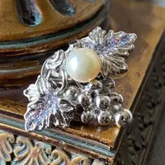 あこや真珠　葡萄モチーフ　パール　ヴィンテージ タックピン