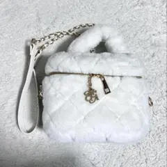 NICE CLAUP ファーキルティングバニティーバッグ