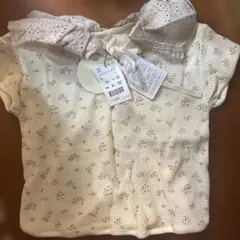 未使用！tete a tete 小花柄半袖Tシャツのサムネイル
